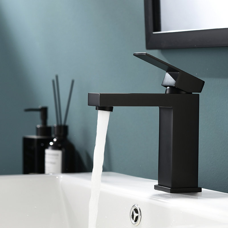 Robinet de salle de bain noir brossé - Surface de corrosion moderne à une poignée et à fixation sur le comptoir