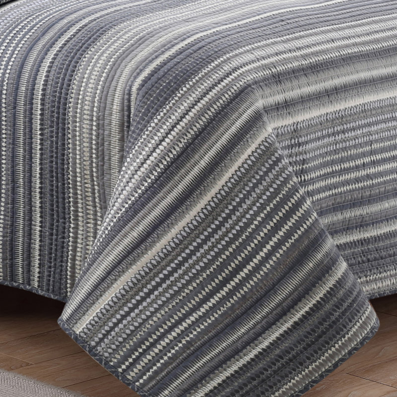 Estate Collection Reversible Quilt Set, Twin Quilt + 1 Sham, Gray