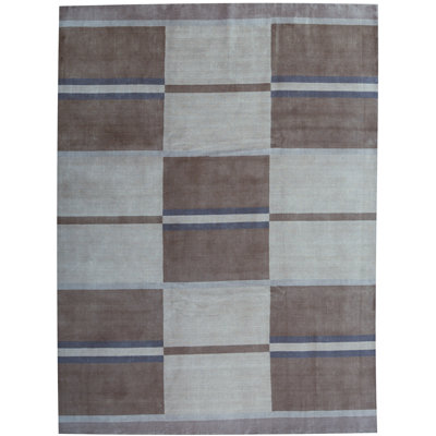 Hand-Knotted High-Quality Brown Area Rug