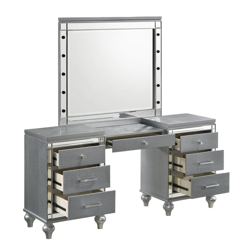 Kyllikki Vanity