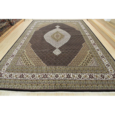 Hand Knotted Wool Oriental Indoor Rug