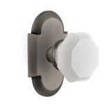 Cottage Plate with Waldorf White Milk Knob