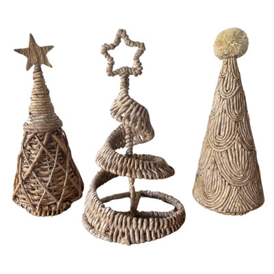 Figurines & Sculptures