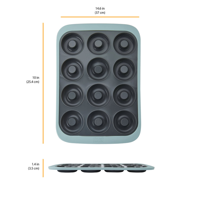 Chicago Metallic Silicone Doughnut Pan