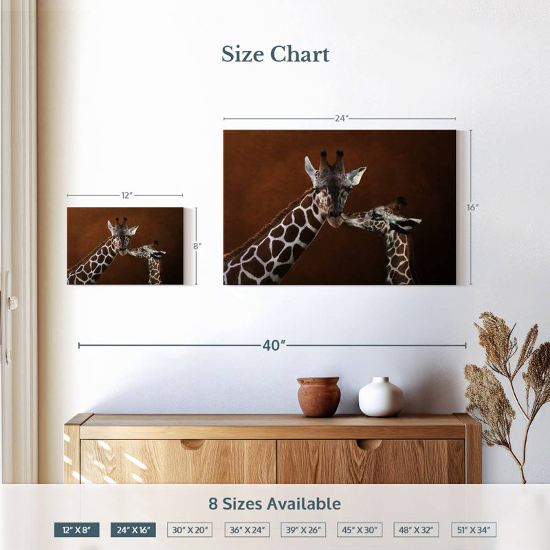 Girafe embrassant maman, H 16 po x l 24 po