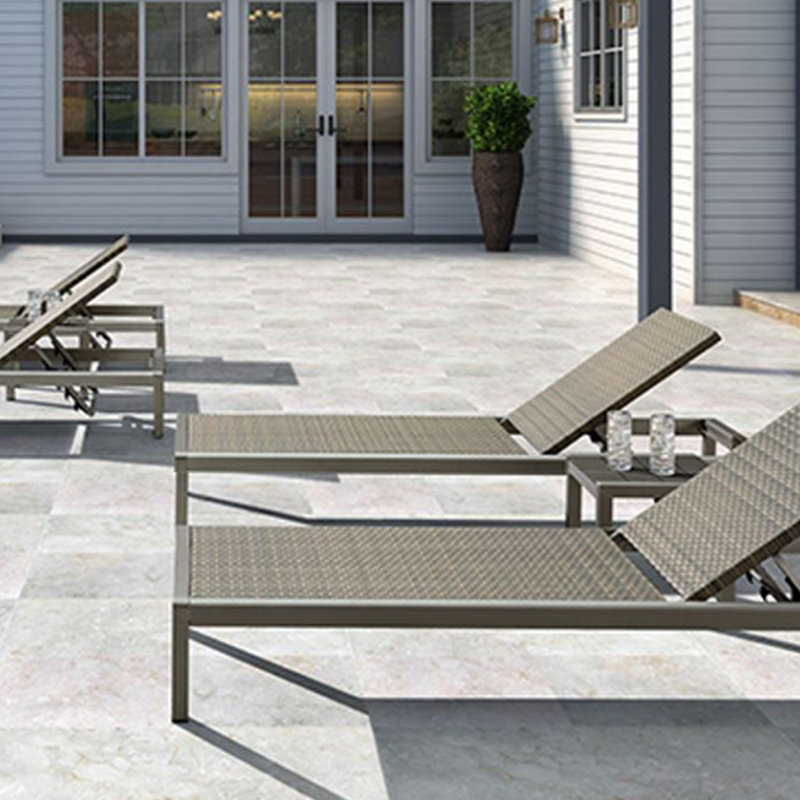Elegant Adjustable Outdoor Lounge Chair Outdoor Chaise Lounge Set with Table