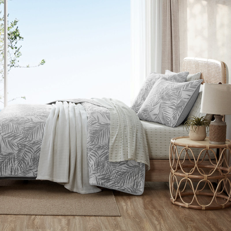 Tommy Bahama Palmday Cotton Reversible Quilt Set, Grey, King Quilt + 2 King Shams