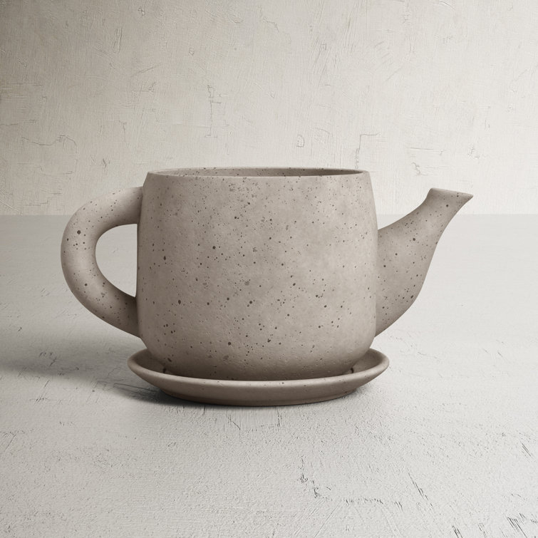 Freeda Concrete Statue Planter