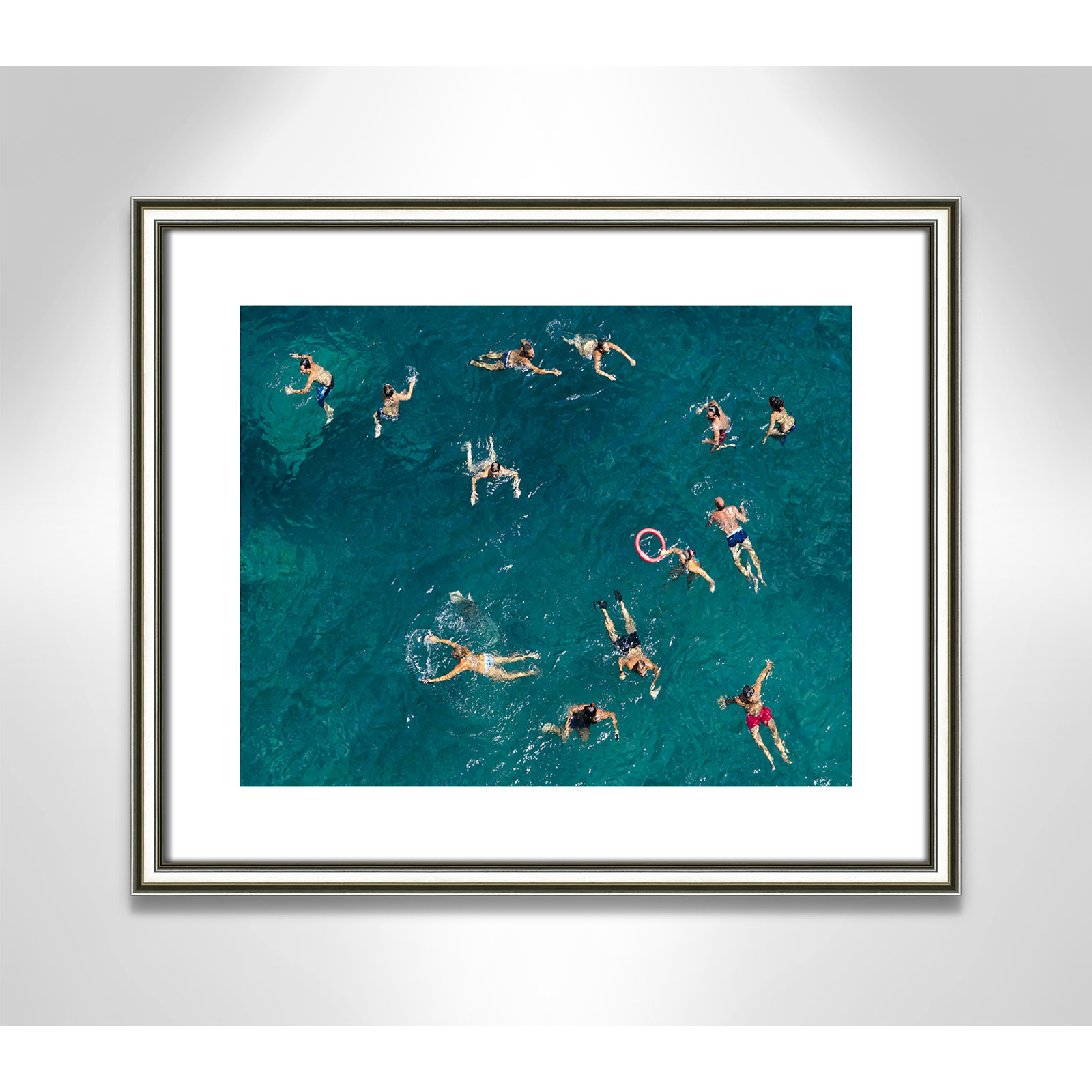 Tonti - Photograph Print, Silver Framed Paper, 16" H x 19" W x 0.88" D