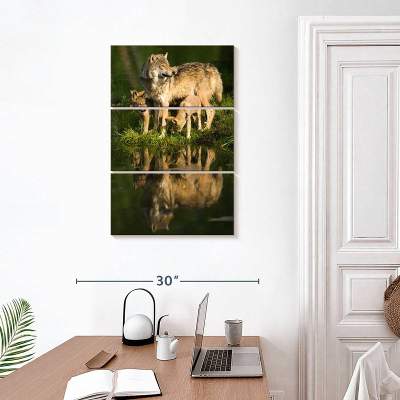 Brampt Wolves au bord du lac, H 32 po x l 20 po