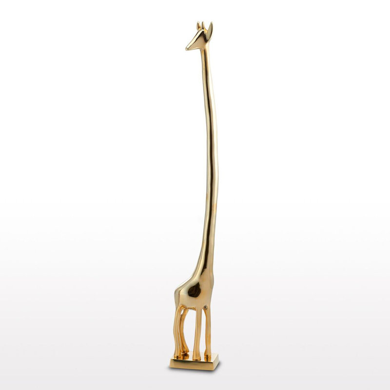 Giraffe Statue