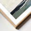 Costa Modscape VI par Chichi - Peinture de paysage côtier moderne-784492591-784492596