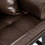 Élégant similicuir brun foncé avec fabrication en bois franc et pieds en fer, coussins décoratifs à boutons pour une base d'ambiance