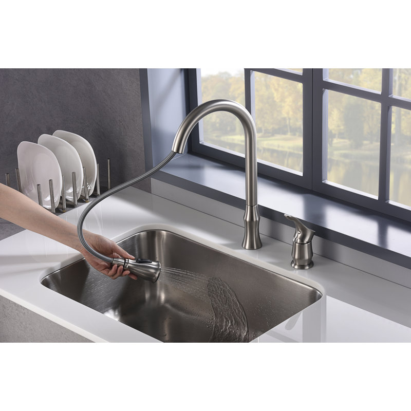 Robinet de cuisine Karran Hillwood, Acier inoxydable