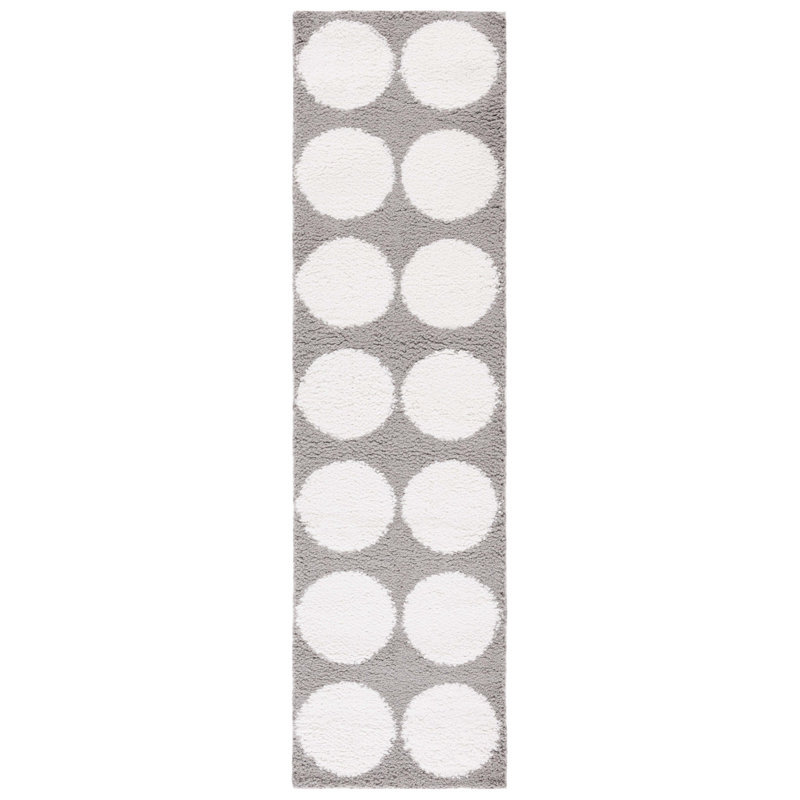 Tapis géométrique gris / ivoire fabriqué à la machine, Tapis de couloir 2 pi 2 po x 8 pi