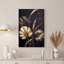 Feuilles métalliques dorées et bronze sur fond sombre, tableau sur toile-633568436