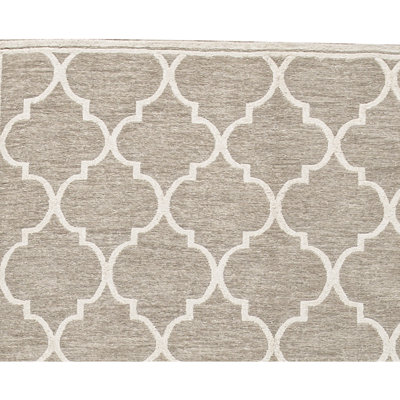 Himalayan Linen Geometric Area Rug in Gray/Beige