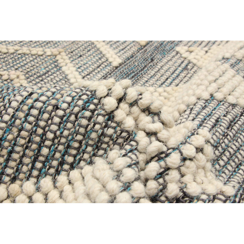Tapis unique 6 pi 2 po x 9 pi 1 po Cumbo