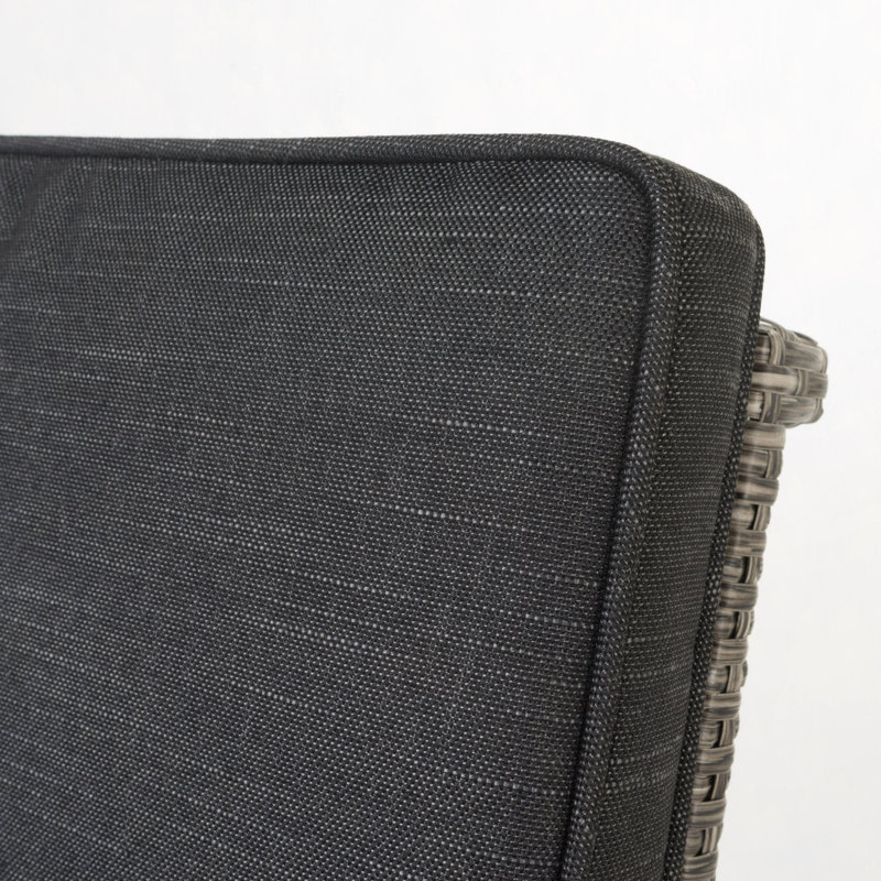 Tabouret de bar pivotant extérieur en osier 30 po avec coussin résistant à l'eau