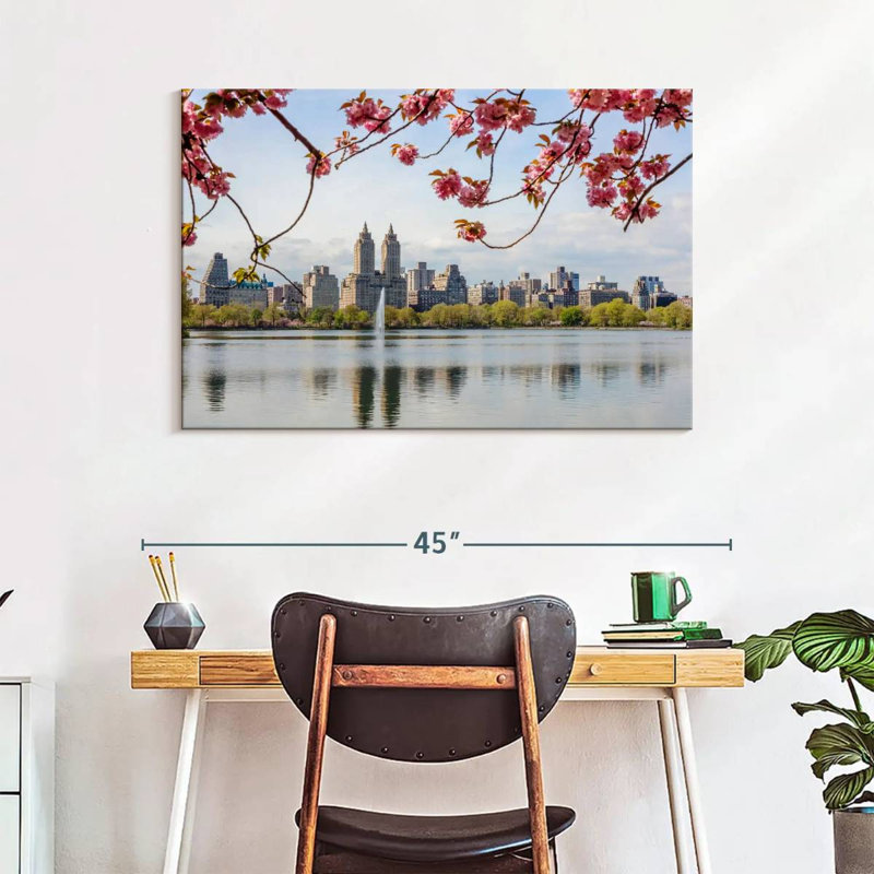 Fleurs de cerisier de Sirci Central Park, H 26 po x l 39 po