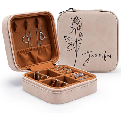 Boîte à bijoux sur mesure en cuir avec nom et naissance