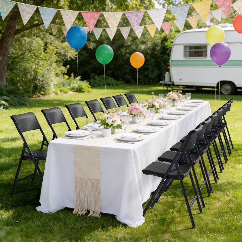 Paquet de 4 chaises pliantes noires de 300 lb, chaises en plastique robustes avec structure en acier pour les mariages à l'intérieur et à l'extérieur