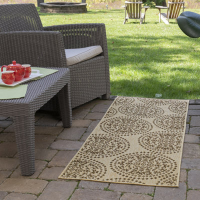 Jardin Medallion Design Indoor/Outdoor Beige Area Rug For Living Rooms, Patios, Decks