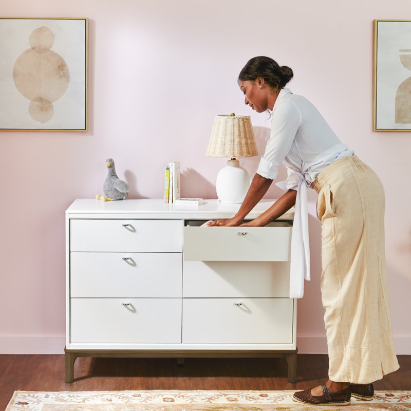 Little Seeds Laurel 6-Drawer Dresser, White