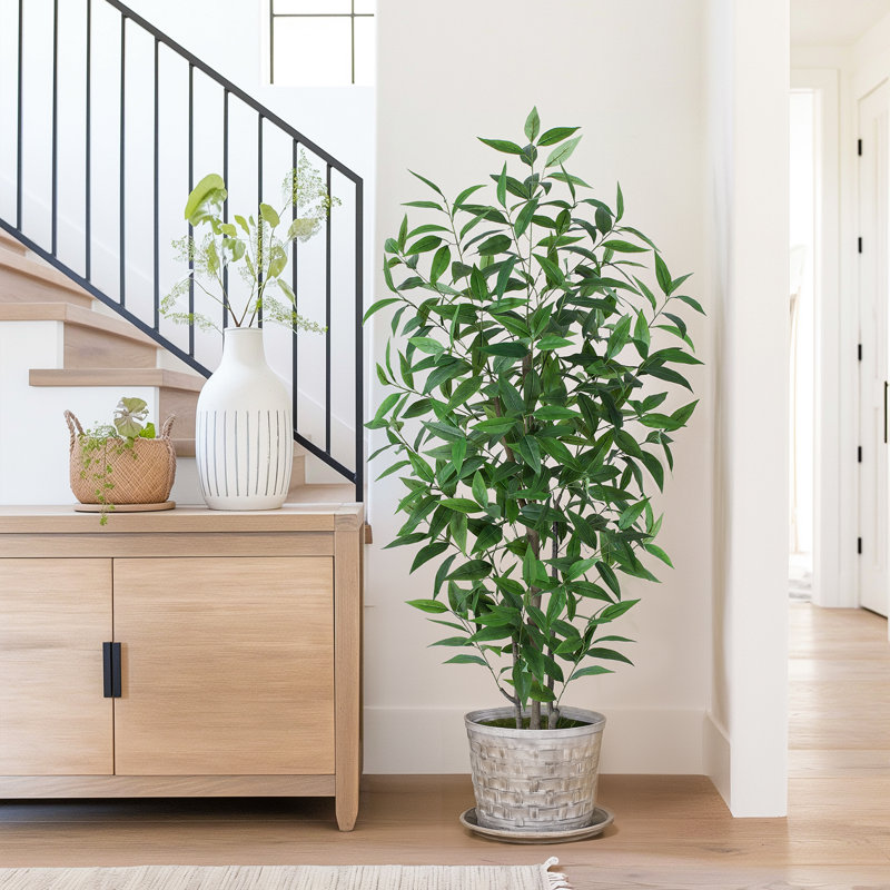 Arbre artificiel d'eucalyptus artificiel de 4 pi avec verdure réaliste pour la décoration intérieure et extérieure