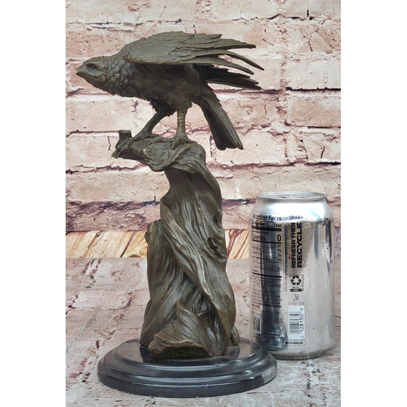 Sculpture bronze Hawk par Mario Nick - œuvre d'art dynamique pour les amoureux de la nature
