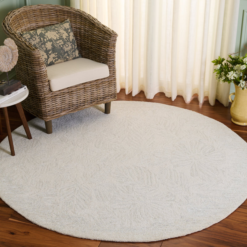 Pine 116 Hand Tufted Wool/Viscose Floral Rug in Light Gray/Ivory, Round 6'
