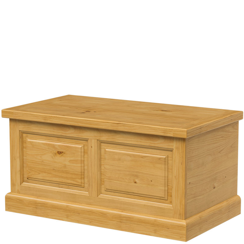 Chunky Blanket Chest
