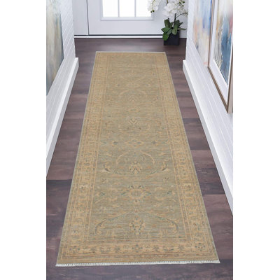 Tapis vert / beige en laine noué à la main 2 pi 5 po x 9 pi 8 po Baccio