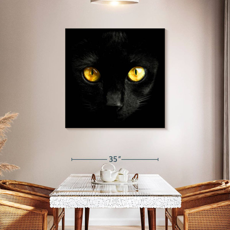 Chat noir aux yeux jaunes Brampt, H 39 po x l 39 po