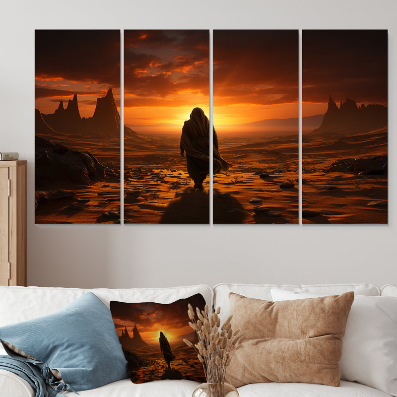 «Lonely Man Walking In Desert II - Desert», art mural 4 pièces, H 28 po x l 48 po