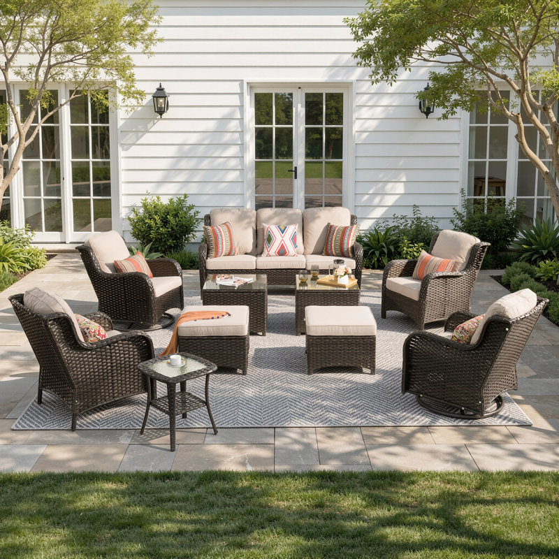 Ensemble de conversation en osier / rotin 7 personnes avec chaises pivotantes et coussins Guilen, Brun, Beige