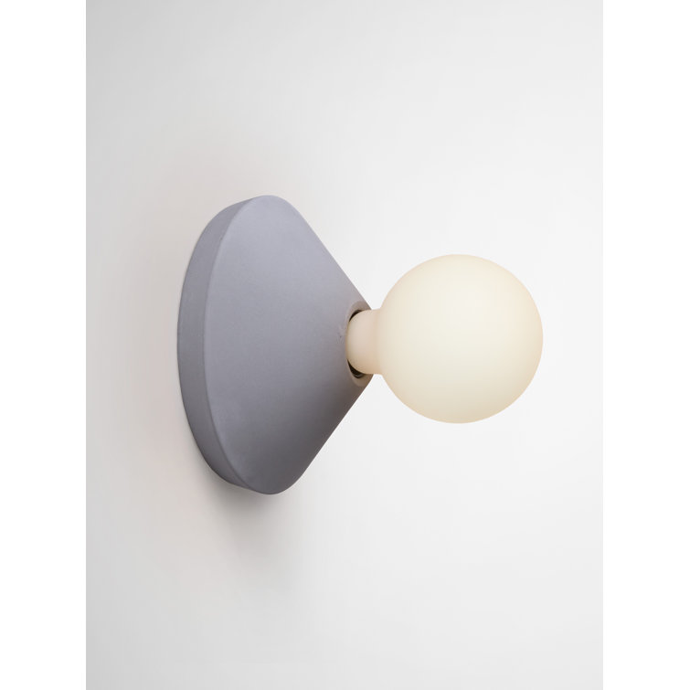 Hansigne Concrete Flush Mounted Sconce