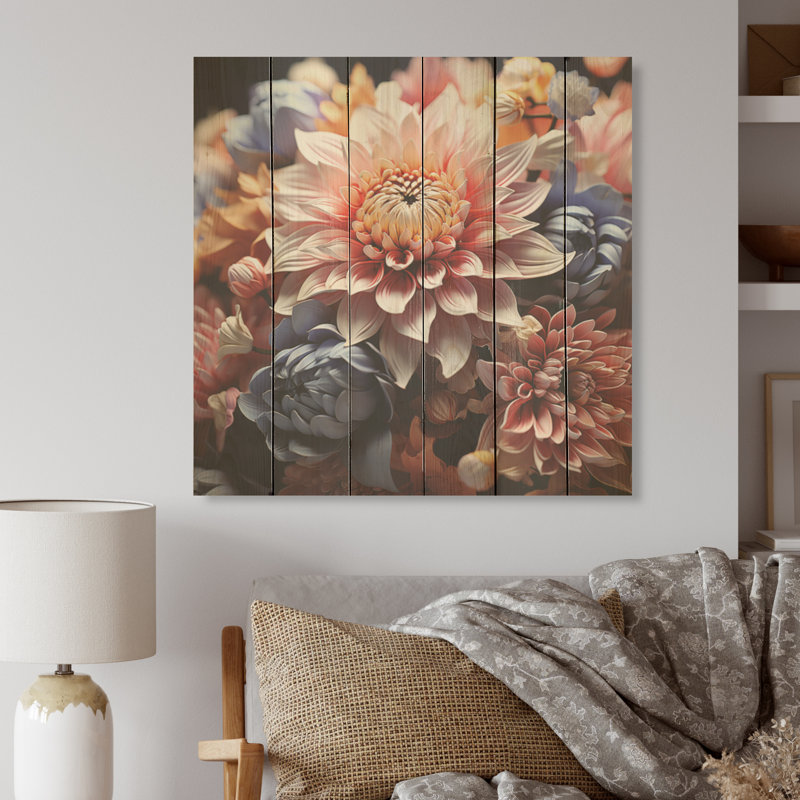 Fleurs de zinnias lavande au crépuscule - panneau de bois Zinnias sur bois de pin naturel, H 36 po x l 36 po
