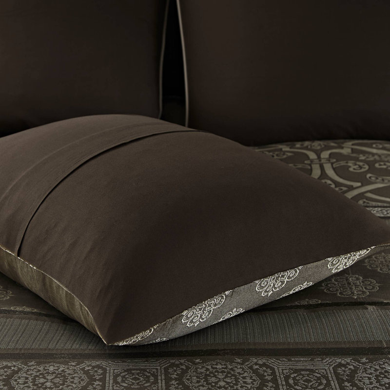 Ensemble de couette Zara brun jacquard 16 pièces pour lit California King avec 2 ensembles de draps