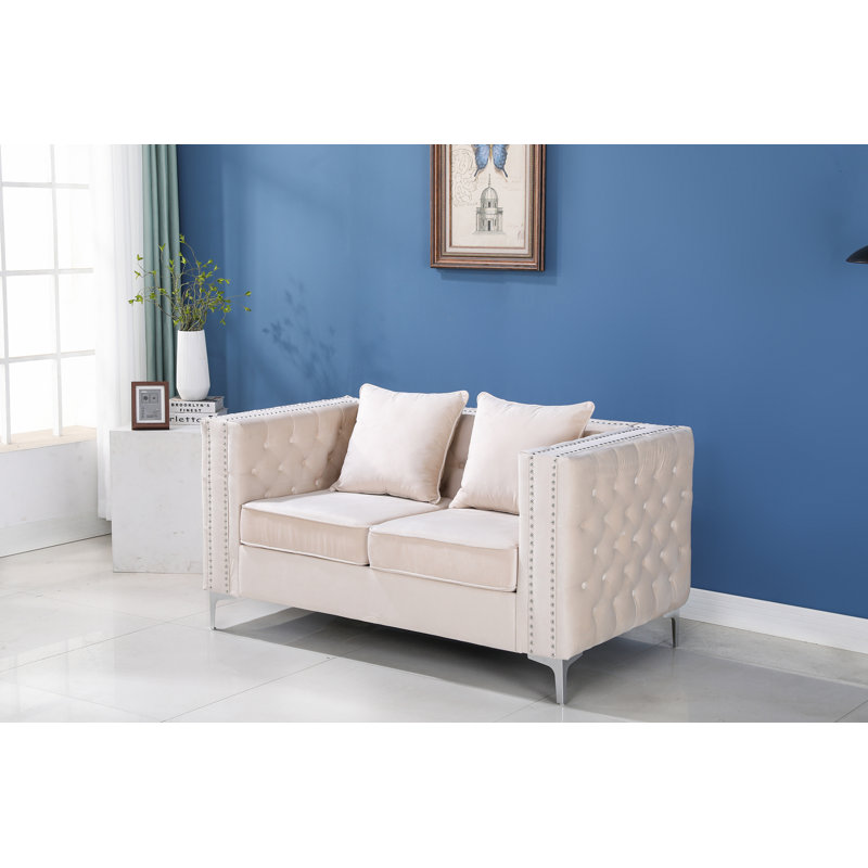 Habbe 61.8'' Velvet Loveseat, Beige Velvet