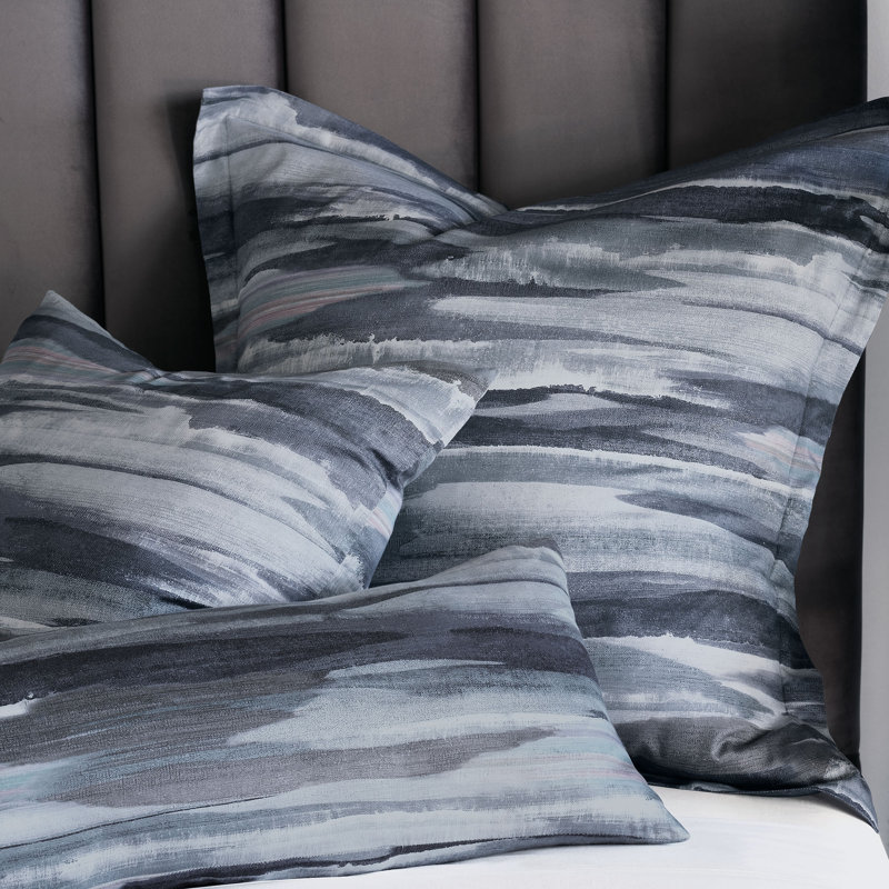Lyra Square Pillow Cover & Insert