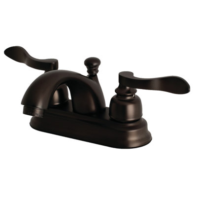 Robinet de salle de bain central à 4 poignées et 4 poignées à fixation sur le comptoir à 3 trous avec robinet escamotable en plastique Kingston Brass NuWave