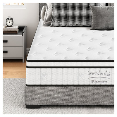 Queen Size 12-Inch Hybrid Mattress with Individually Wrapped Pocket Springs and Foam Comfort Layers
