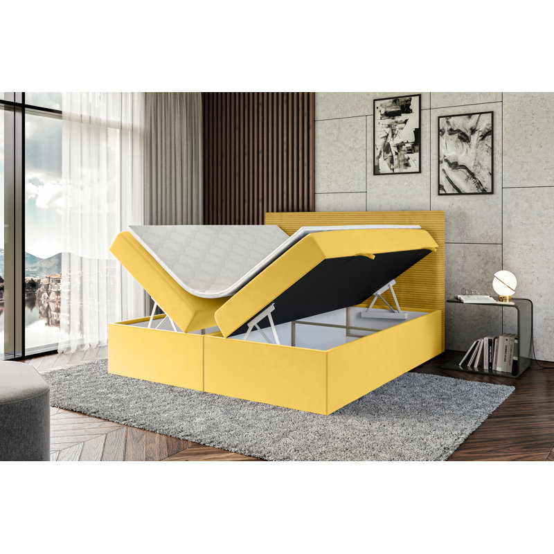Bed, 200 x 200cm, Yellow