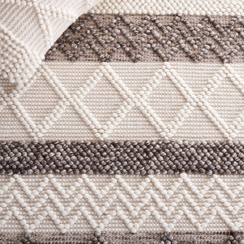 Atousa Hand Woven Wool/Cotton Striped Rug in Ivory/Grey, Rectangle 5' x 8'