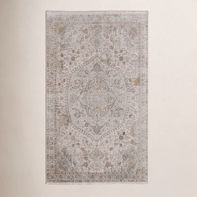 Ivory Traditional Medallion Oriental Rug
