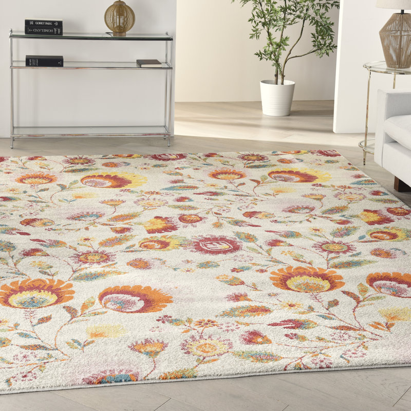 Tapis ivoire traditionnel à motif floral Lakenya, Rectangle 7 pi 10 po x 9 pi 10 po
