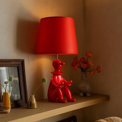 Lampe de table clown moderne en résine 21,2 pouces avec support pour téléphone - Éclairage fantaisiste pour chambre à coucher, salon ou chambre d'enfant, rouge
