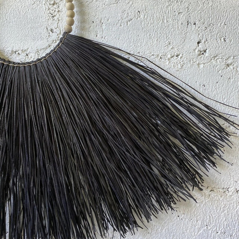 Dakota Fields 31 po Grande décoration murale grande paille au fini naturel, Noir