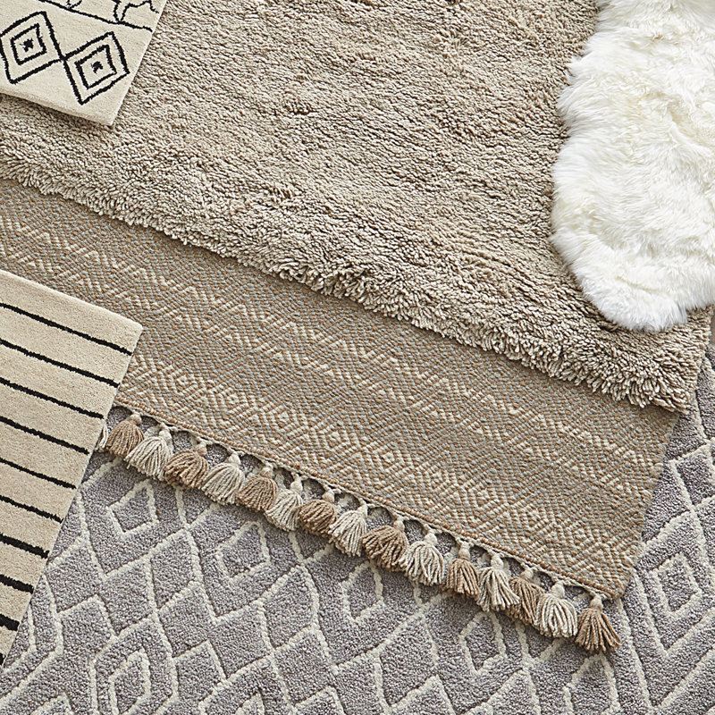 Westhought Wool Geometric Indoor Rug, Rectangle 2' x 3'